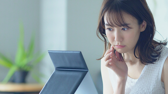 もしかして乾燥肌？簡単セルフチェック