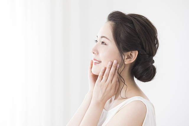 敏感肌は正しい手順で優しくケアを続けることが大切