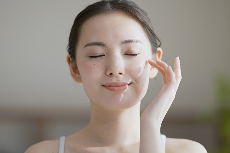 肌の力を呼び覚ます、植物の恵み