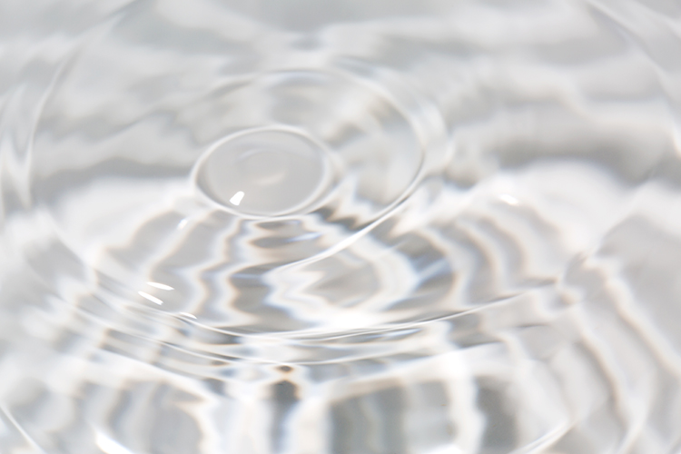 ケアを減らして、肌が自ら整う・うるおう力を育てる